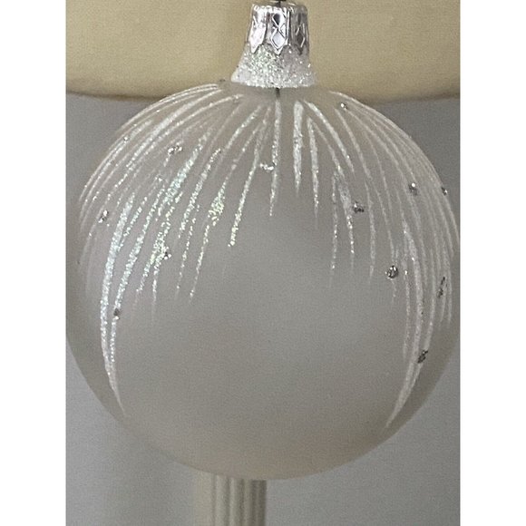 Vintage Blown Frosted Glass Christmas Tree Ball Ornament Marked Columbia on Top - Picture 14 of 16